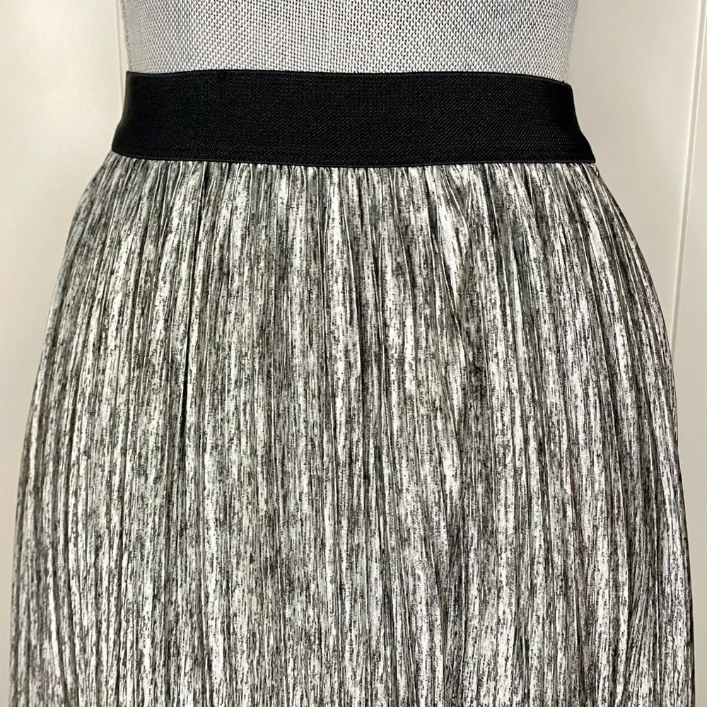 Joe B Metallic Pleated Skirt